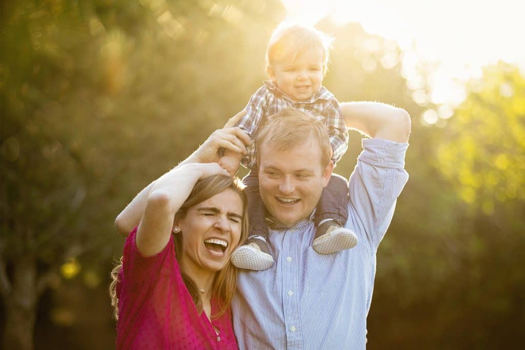 Sessão fotográfica de família descontraída